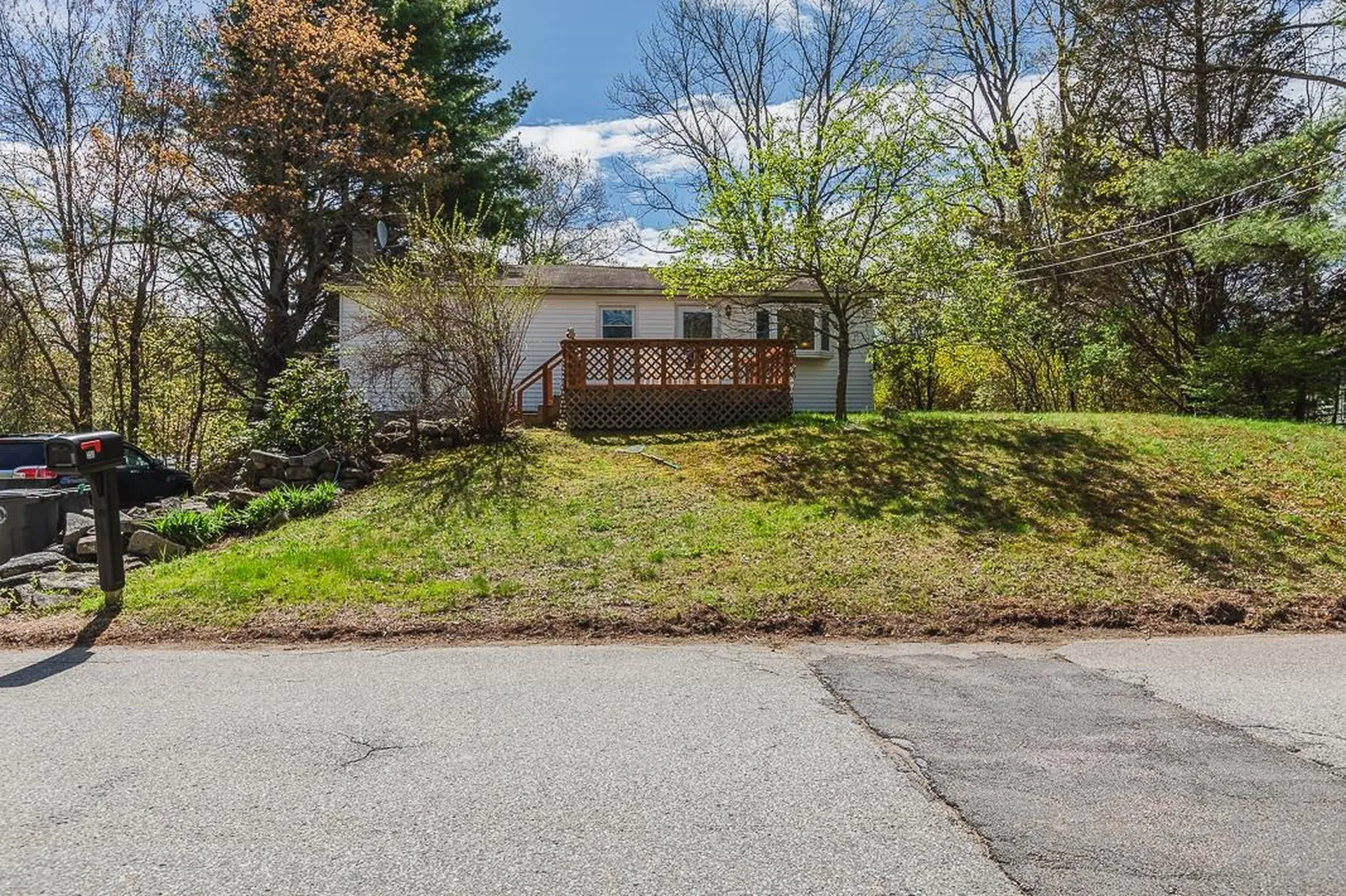 233 Dearborn Road Pembroke NH 03275-0000