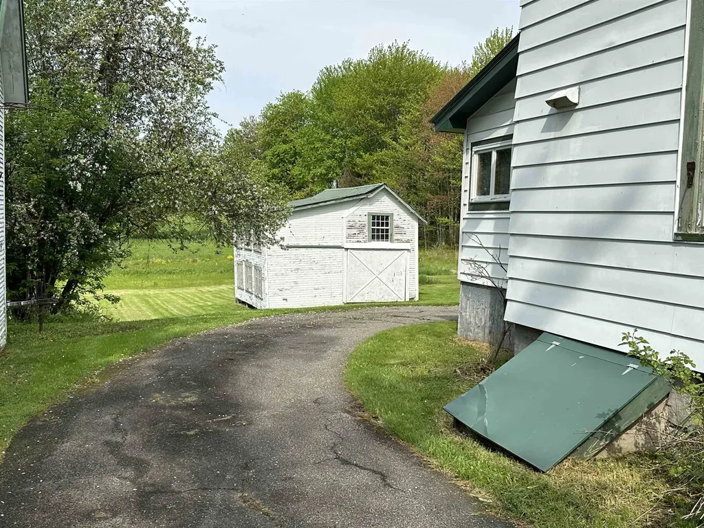 1853 Greenbush Road Ferrisburgh VT 05473