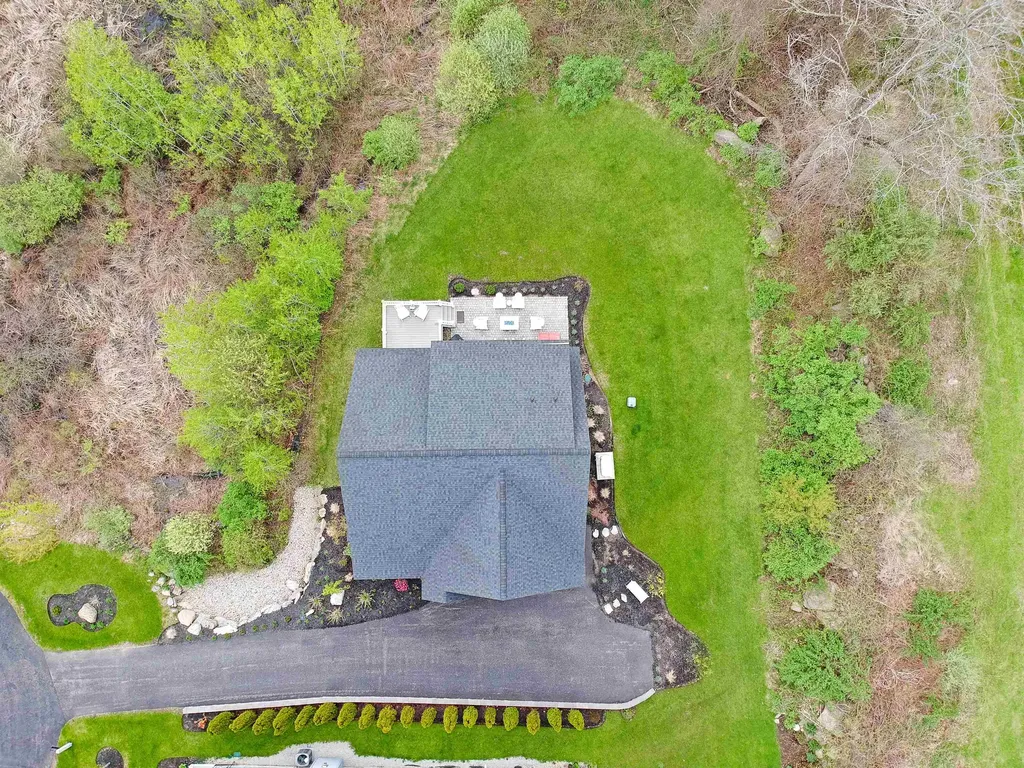 24 Chadwick Circle Windham NH 03087-2406
