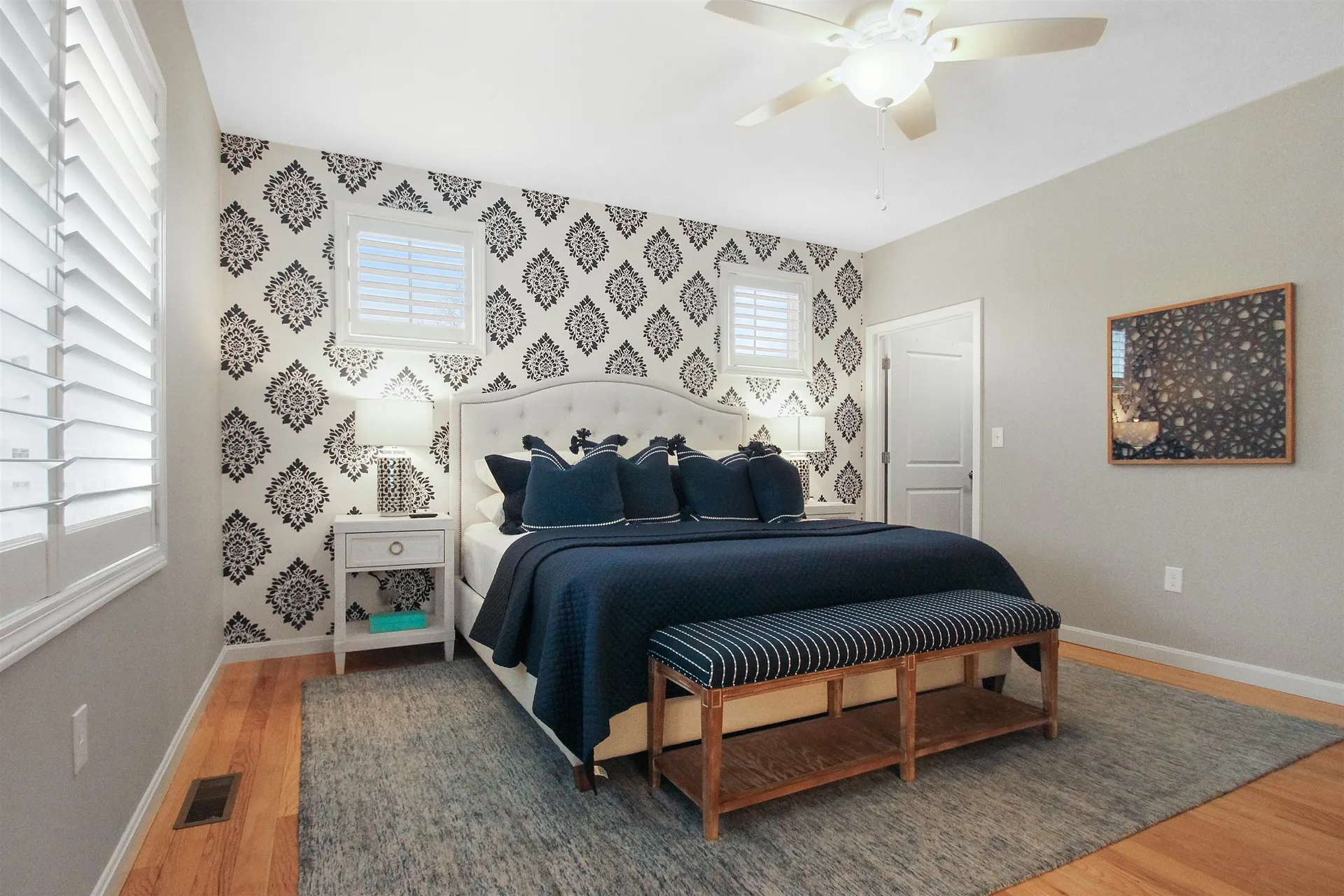 24 Chadwick Circle Windham NH 03087-2406