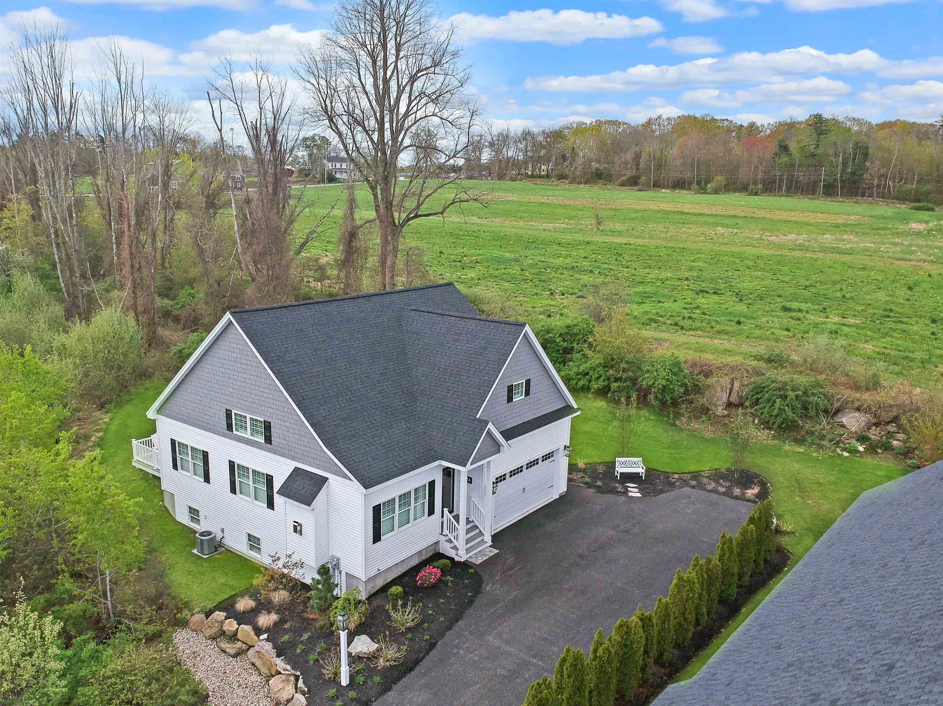 24 Chadwick Circle Windham NH 03087-2406
