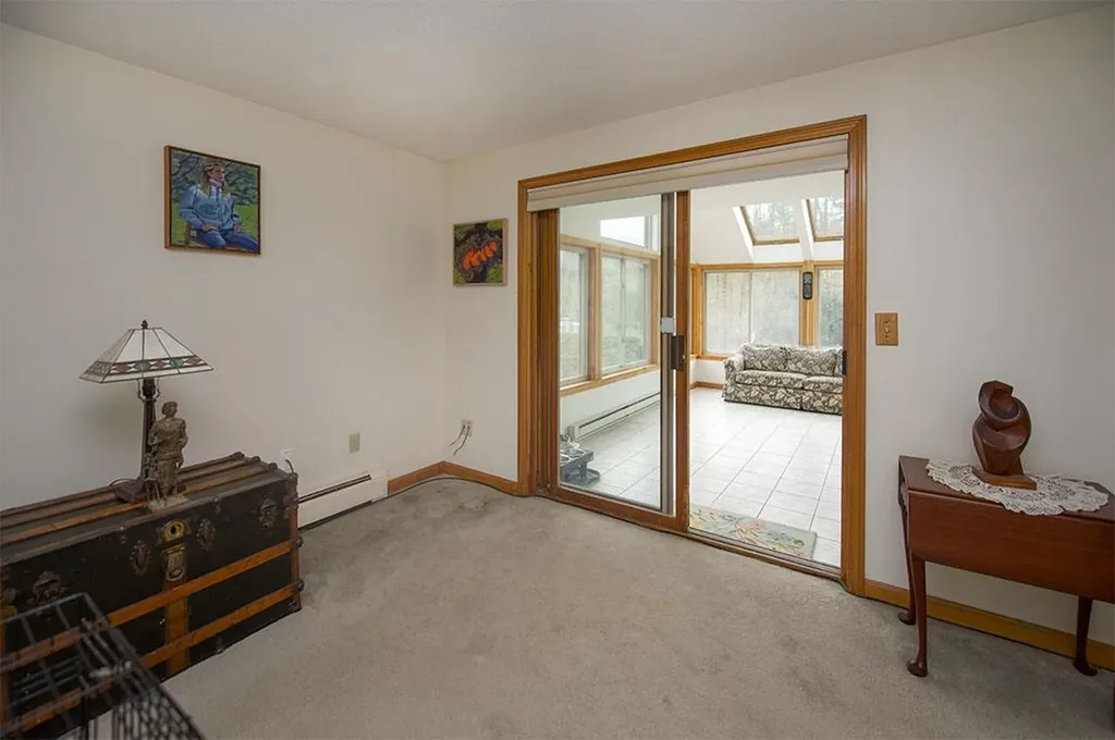 2 Jericho Drive Kingston NH 03848