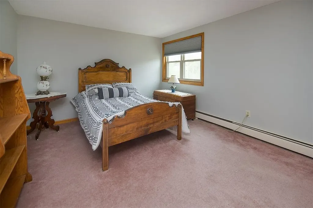 2 Jericho Drive Kingston NH 03848