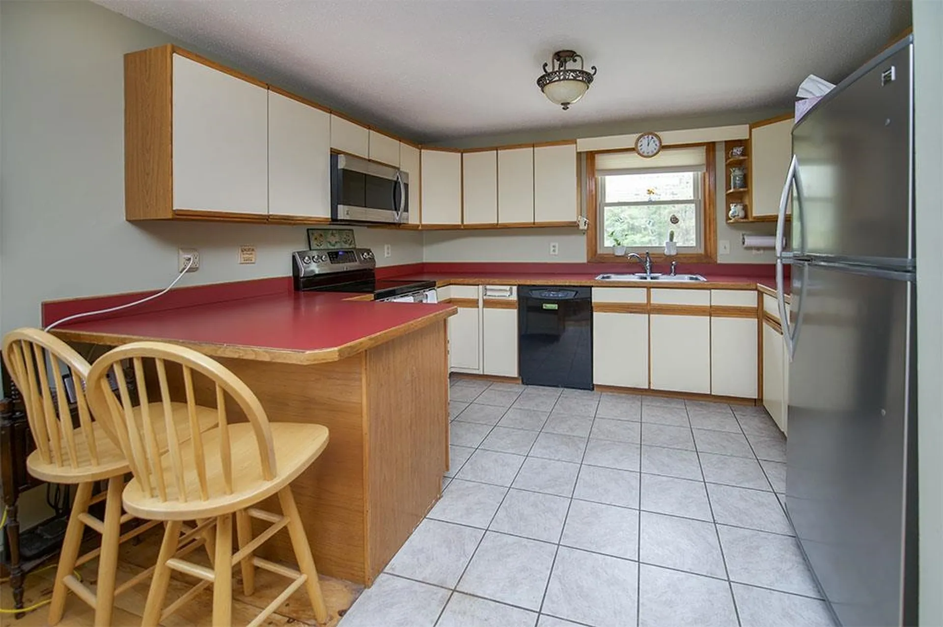 2 Jericho Drive Kingston NH 03848