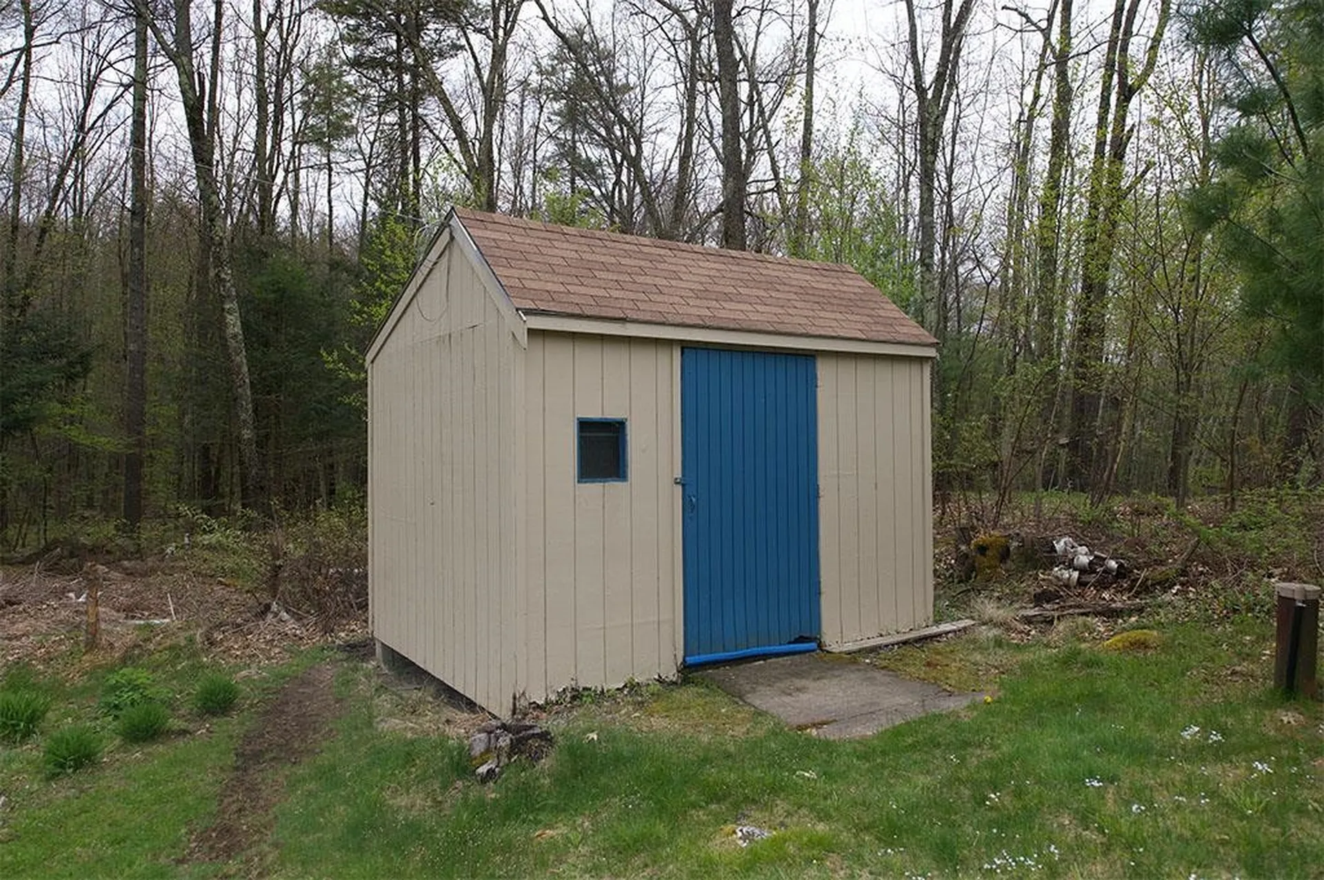 2 Jericho Drive Kingston NH 03848