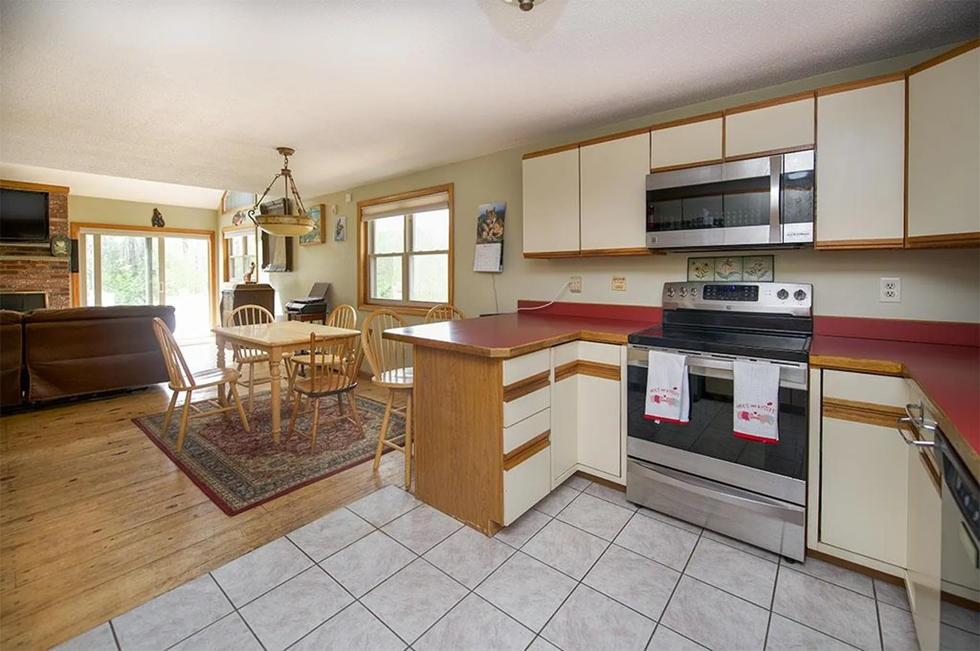 2 Jericho Drive Kingston NH 03848