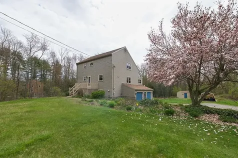 2 Jericho Drive Kingston NH 03848