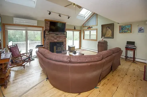 2 Jericho Drive Kingston NH 03848