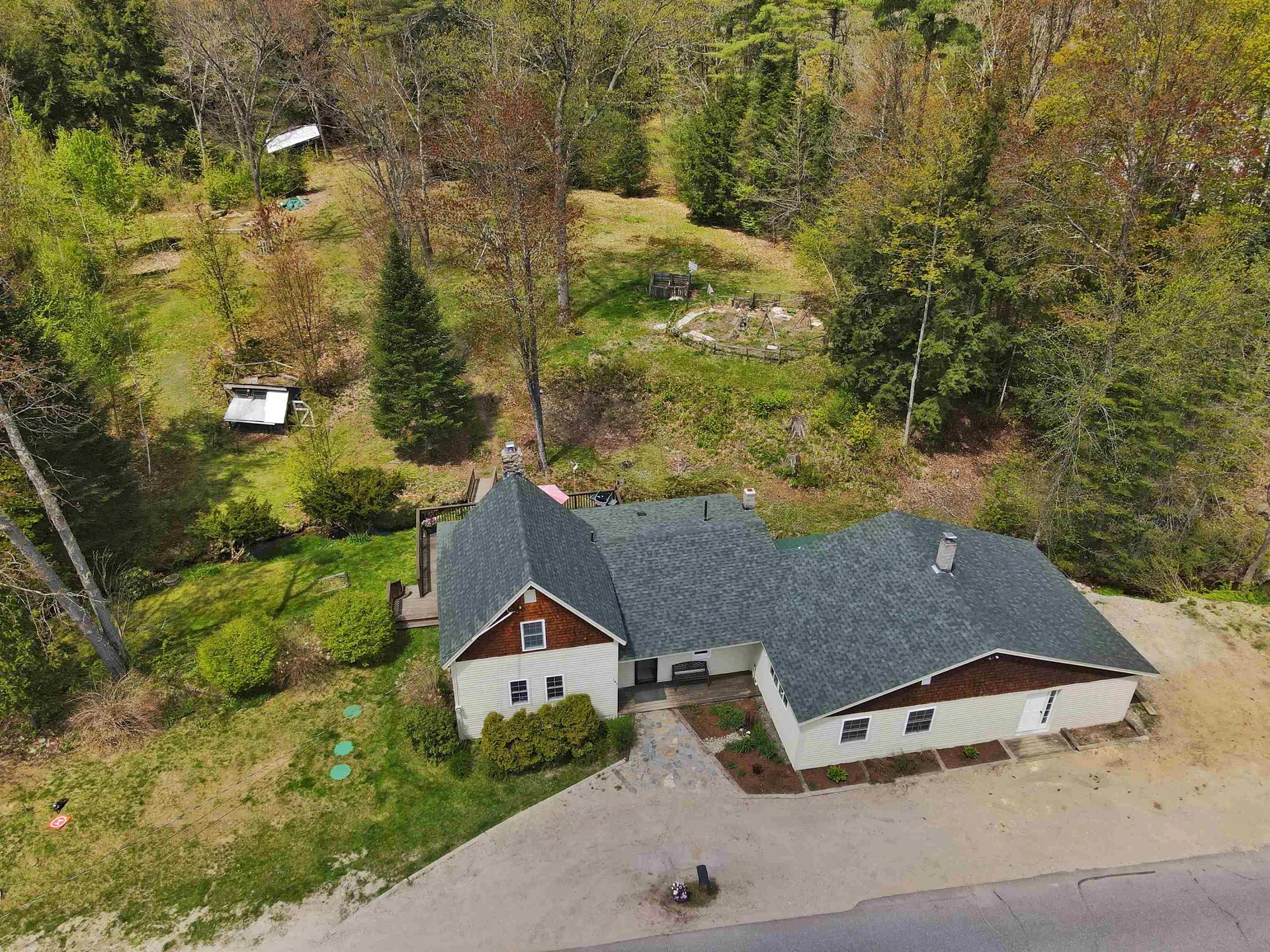 143 Mount Prospect Road Holderness NH 03245
