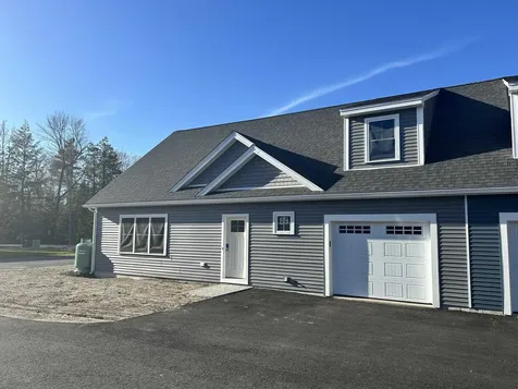 6 Striper Way Wells ME 04090