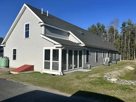 10 Striper Way Wells ME 04090
