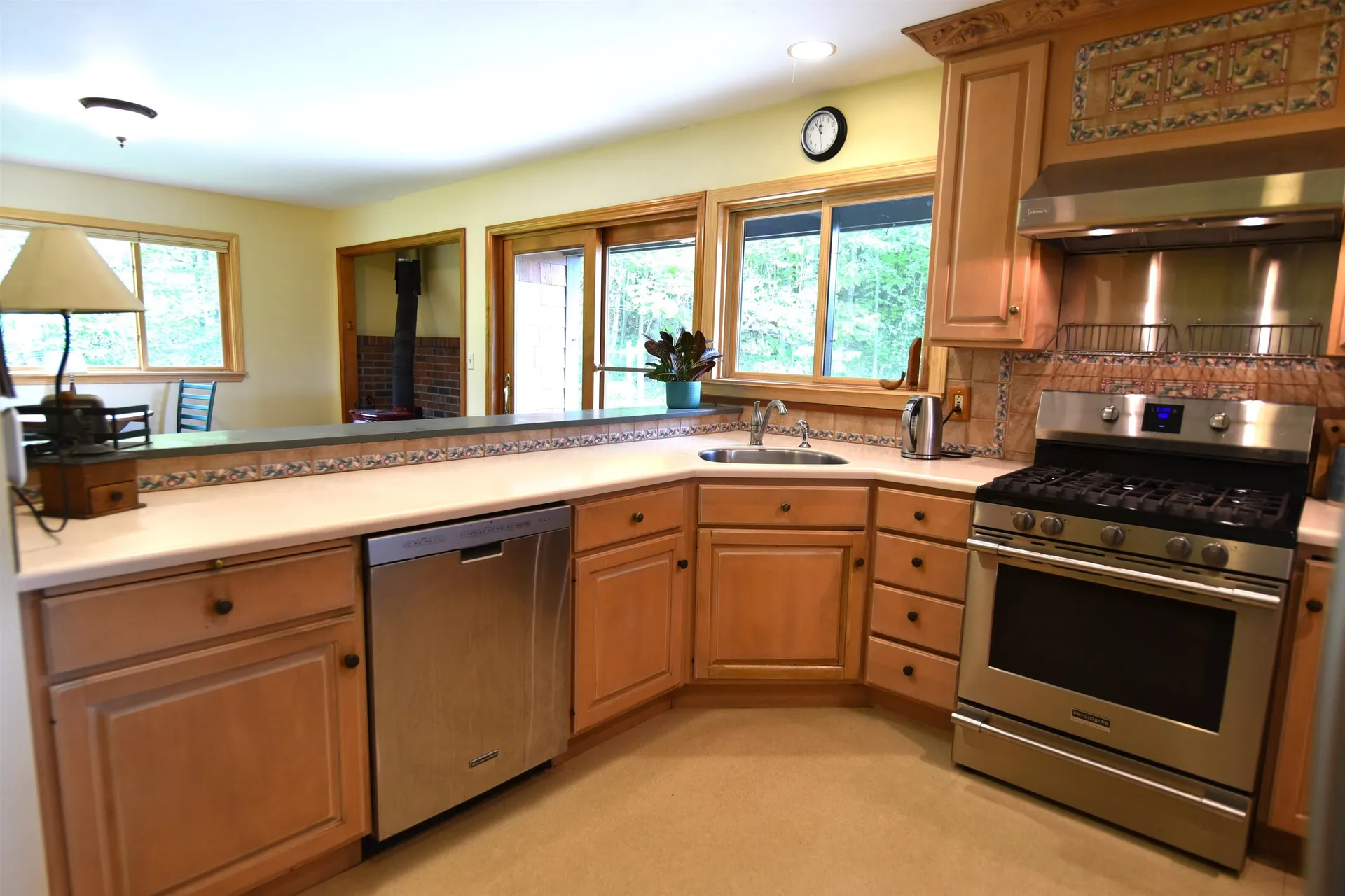 408 Browns Trace Jericho VT 05465