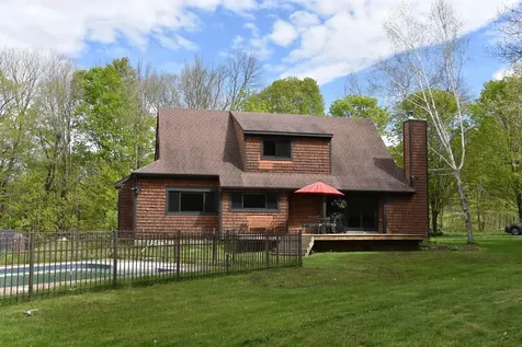 408 Browns Trace Jericho VT 05465