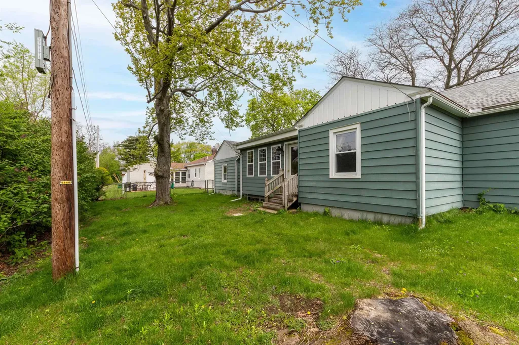 45 Edgemoor Drive Burlington VT 05408
