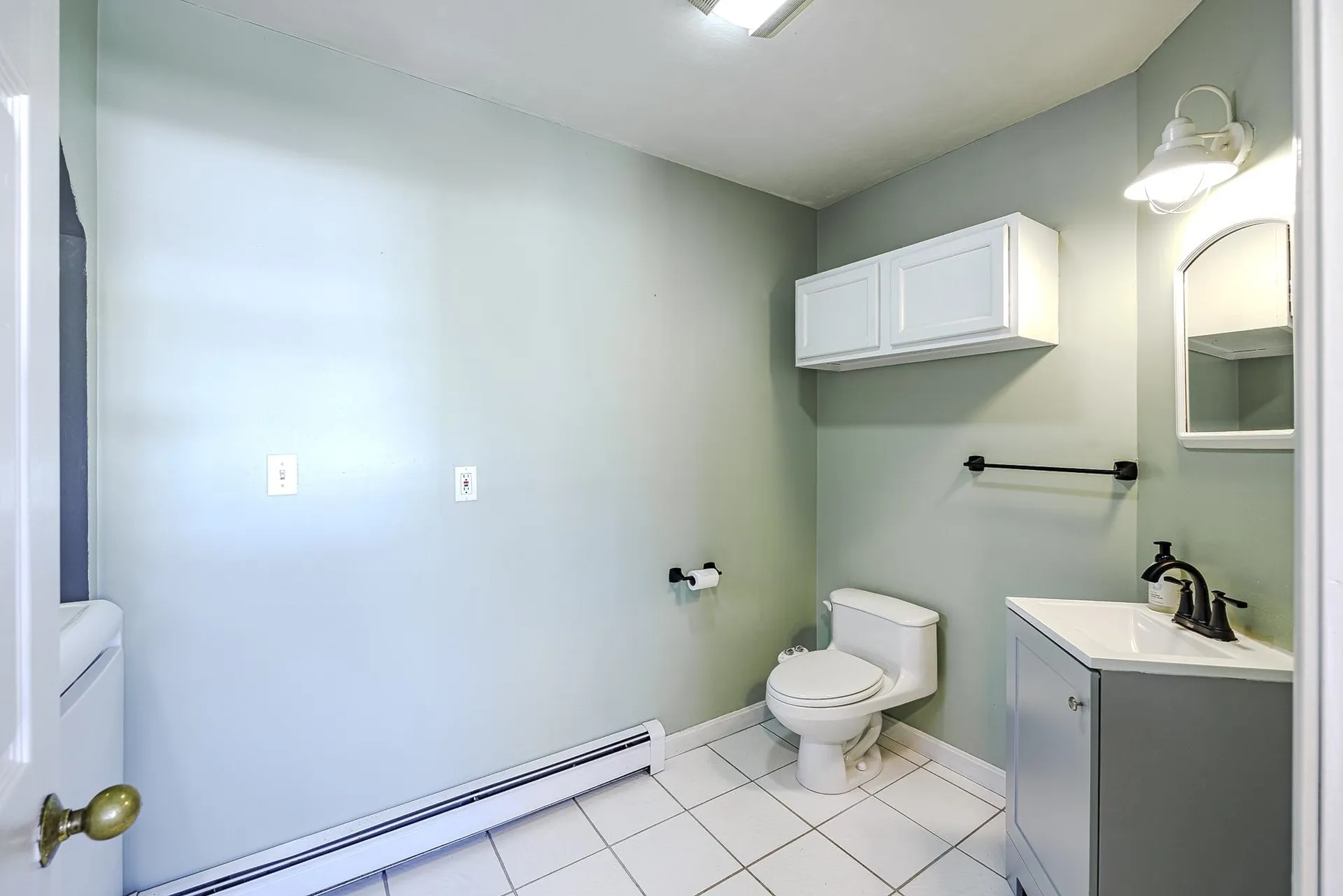 25 Seavey Road Windham NH 03087