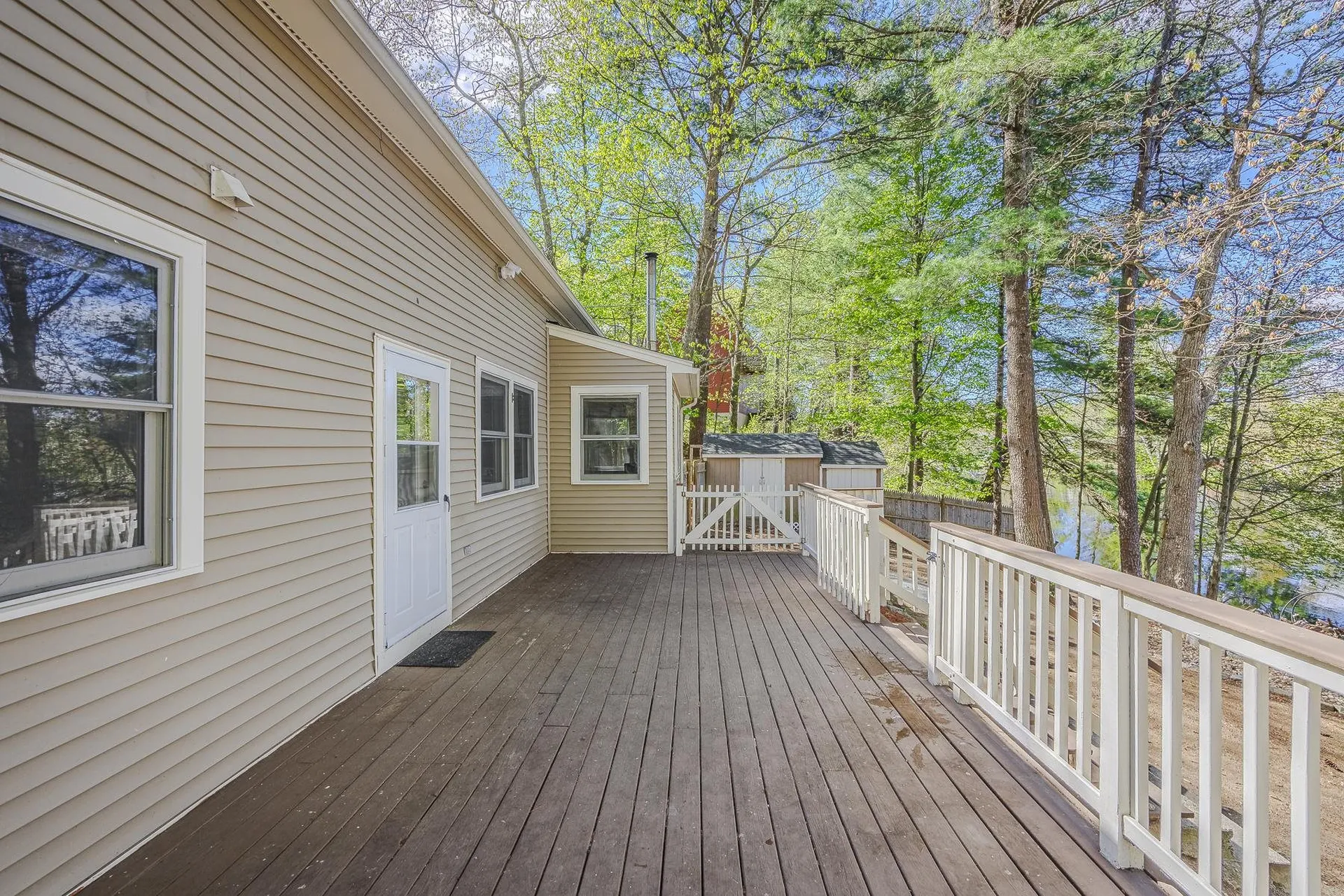 25 Seavey Road Windham NH 03087