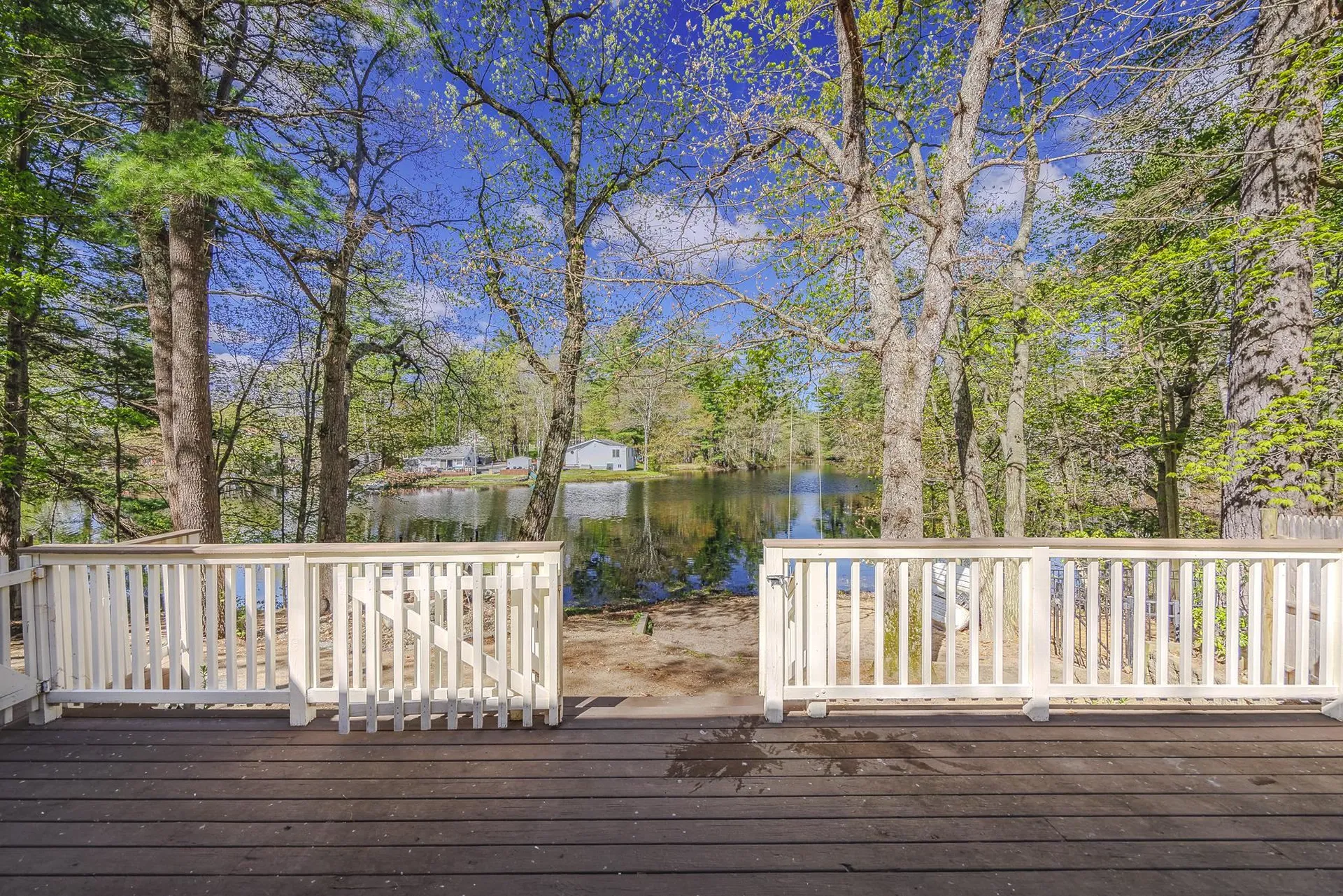 25 Seavey Road Windham NH 03087