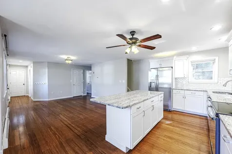 25 Seavey Road Windham NH 03087