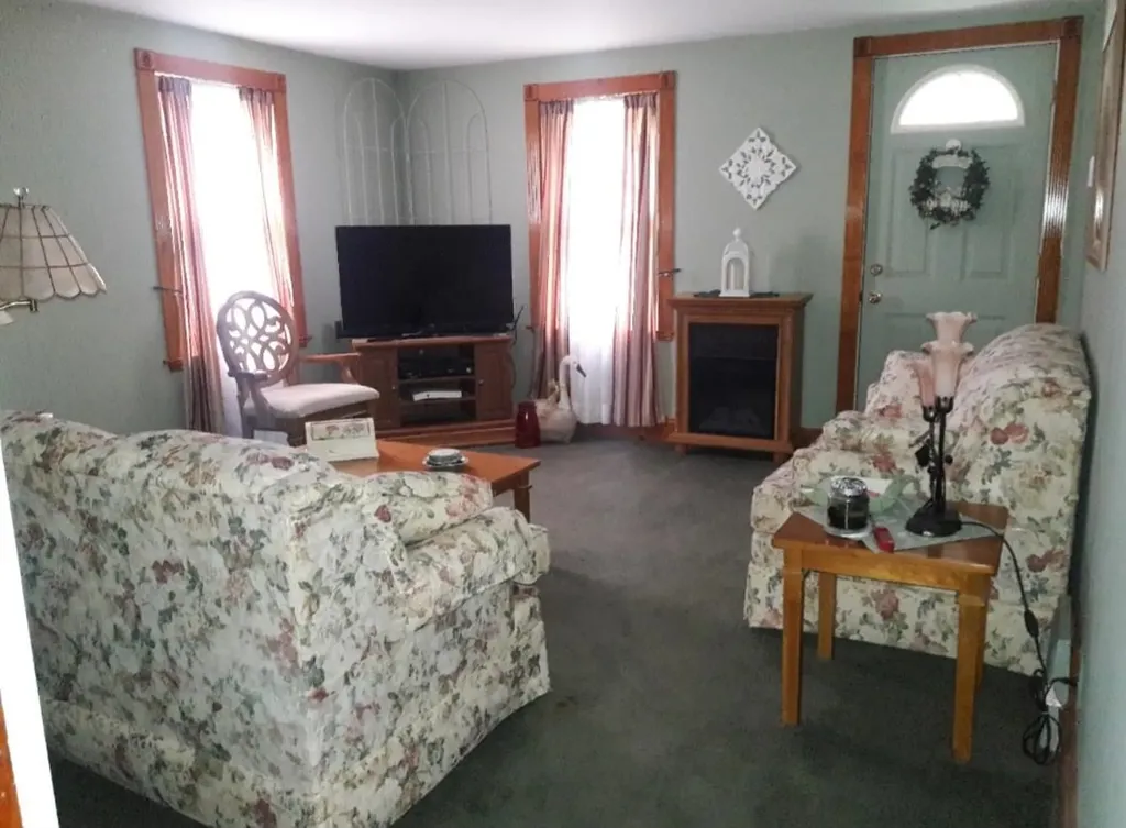 351 Main Dunstable Road Nashua NH 03062