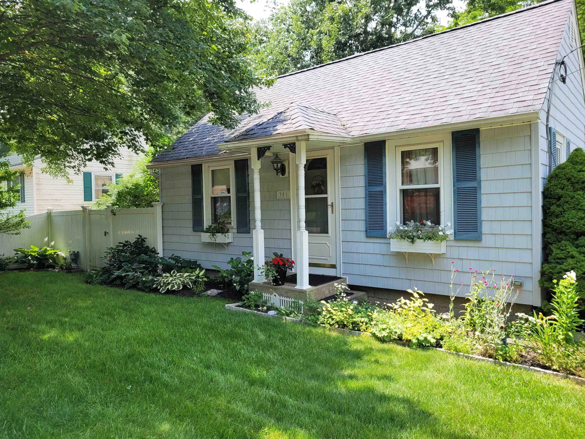 351 Main Dunstable Road Nashua NH 03062