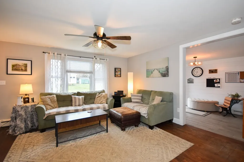 19 Nash Parkway Somersworth NH 03878