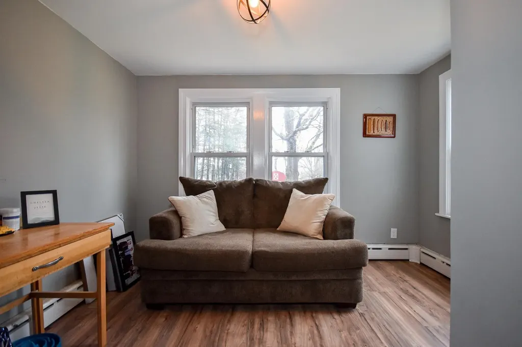 19 Nash Parkway Somersworth NH 03878