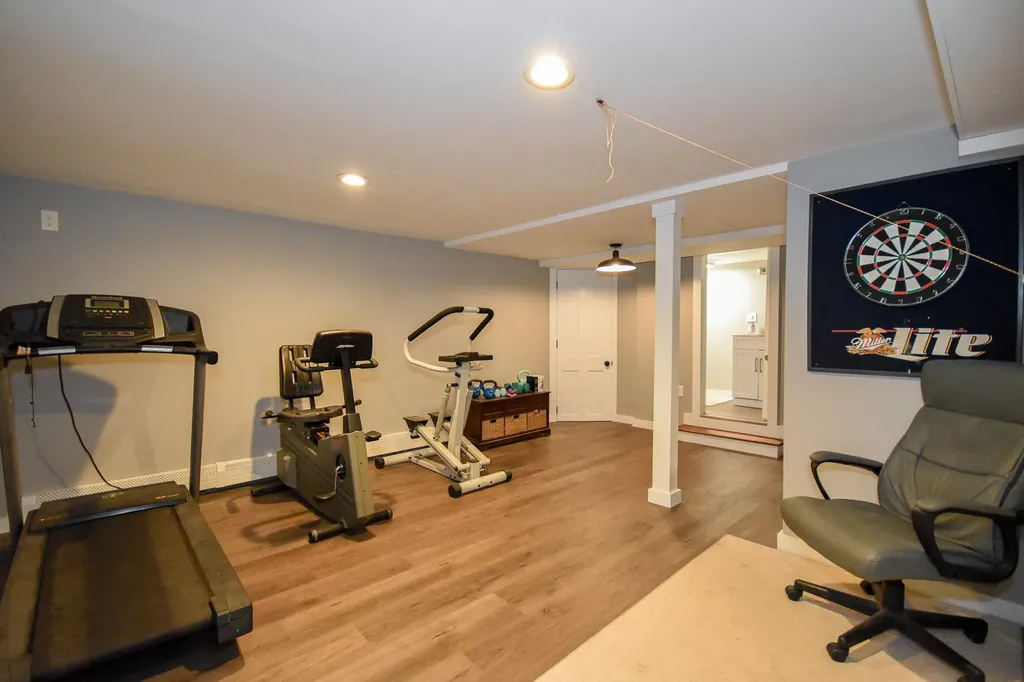 19 Nash Parkway Somersworth NH 03878