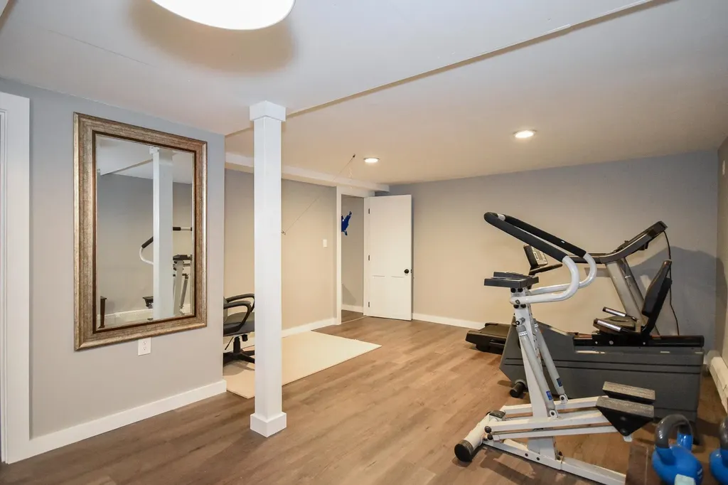 19 Nash Parkway Somersworth NH 03878