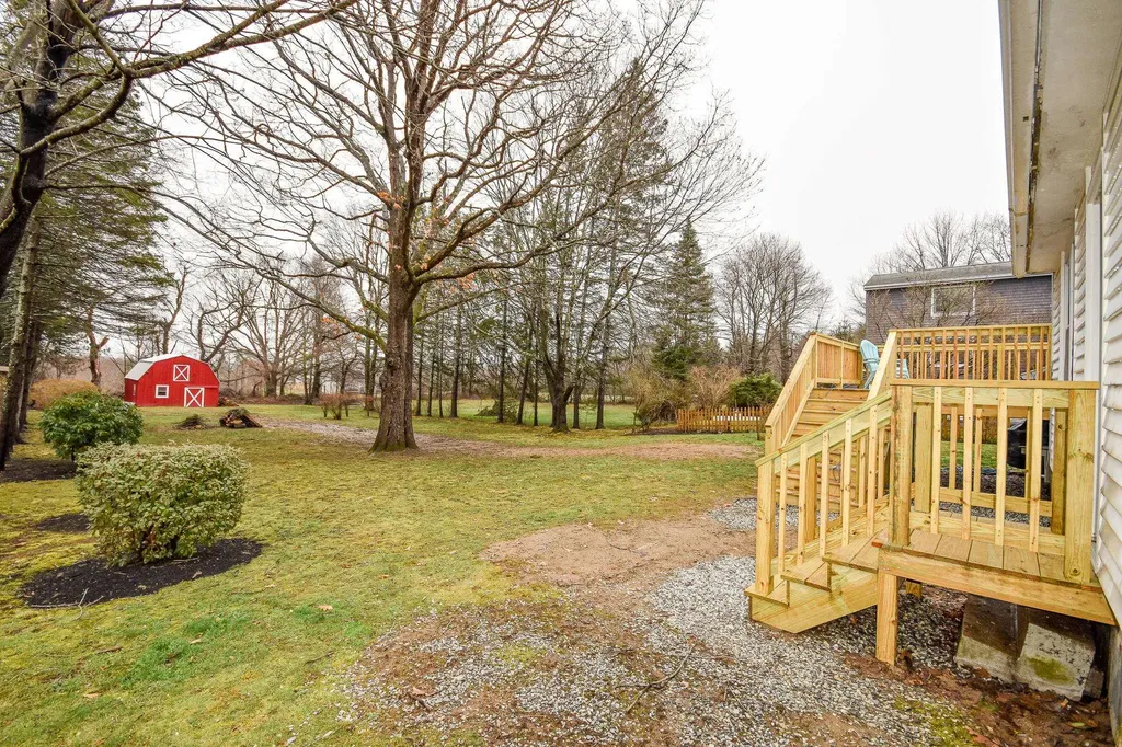 19 Nash Parkway Somersworth NH 03878