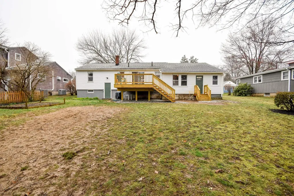 19 Nash Parkway Somersworth NH 03878