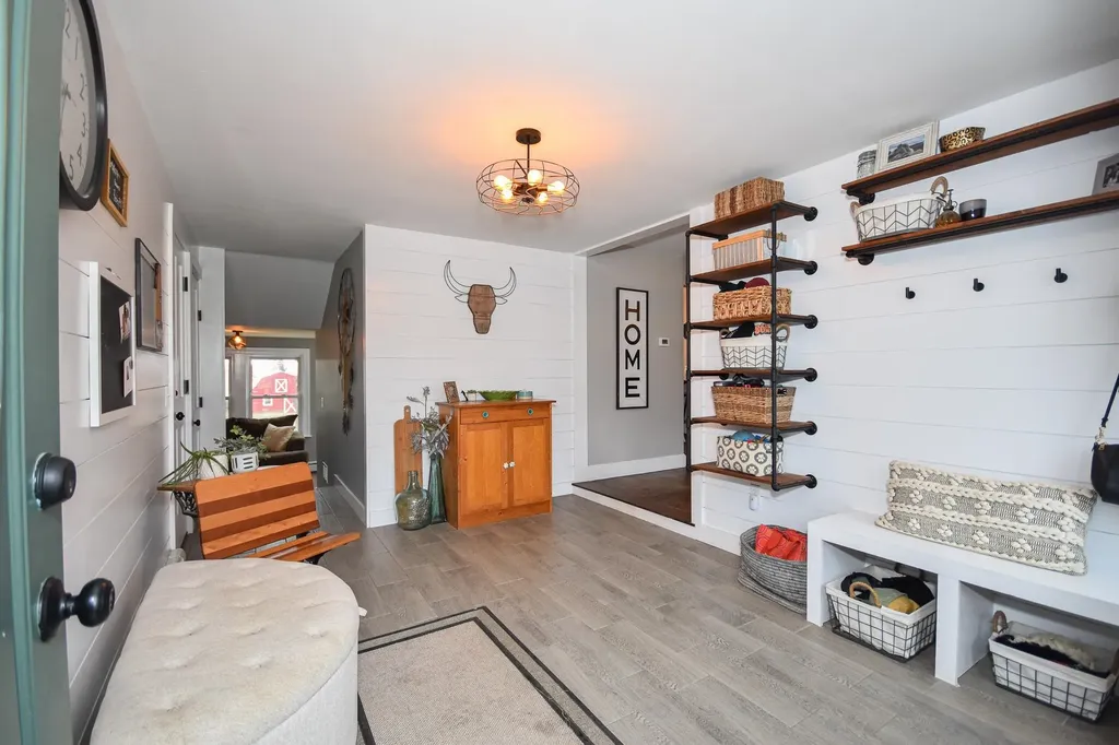 19 Nash Parkway Somersworth NH 03878