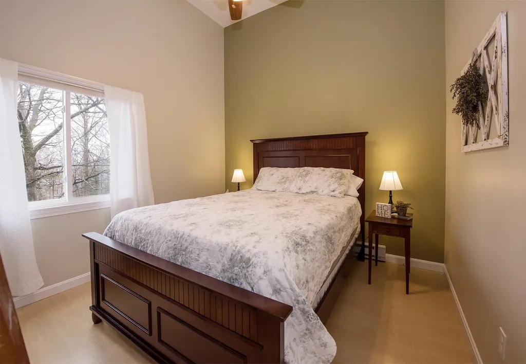 32 Condo Road Campton NH 03223