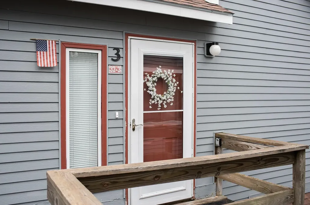 32 Condo Road Campton NH 03223