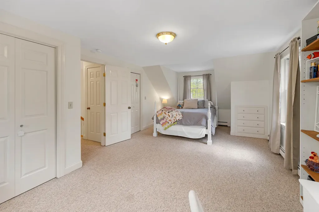 11 Abenaukee Drive Wolfeboro NH 03894