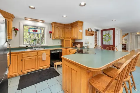 11 Abenaukee Drive Wolfeboro NH 03894