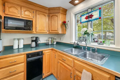 11 Abenaukee Drive Wolfeboro NH 03894