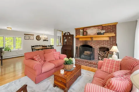 11 Abenaukee Drive Wolfeboro NH 03894