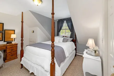 11 Abenaukee Drive Wolfeboro NH 03894
