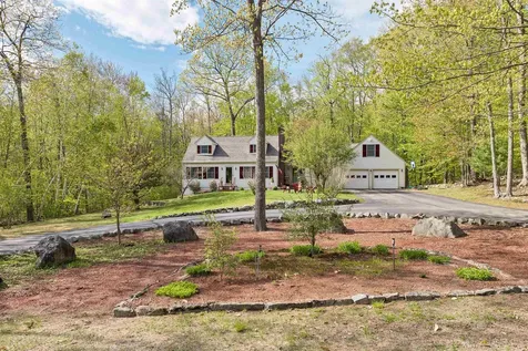 11 Abenaukee Drive Wolfeboro NH 03894