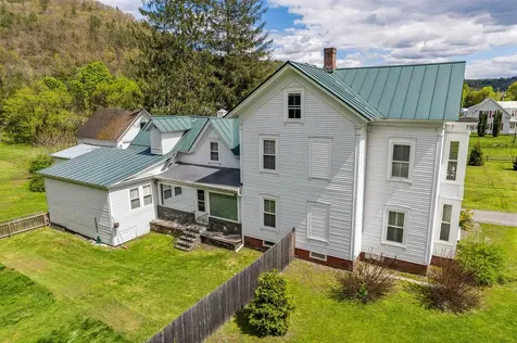 337 S. Windsor Street Royalton VT 05068