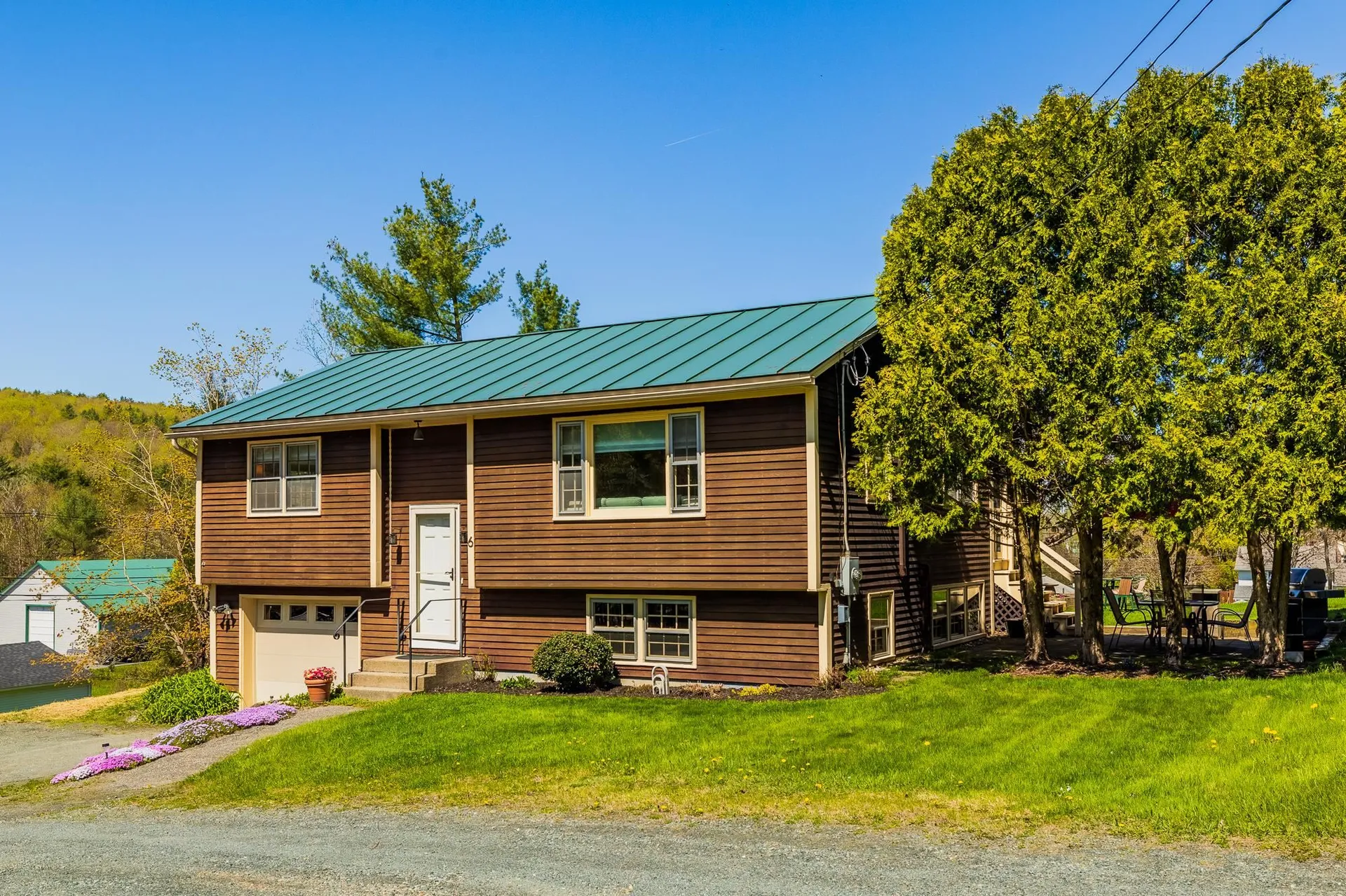 6 Melrose Street Lebanon NH 03766