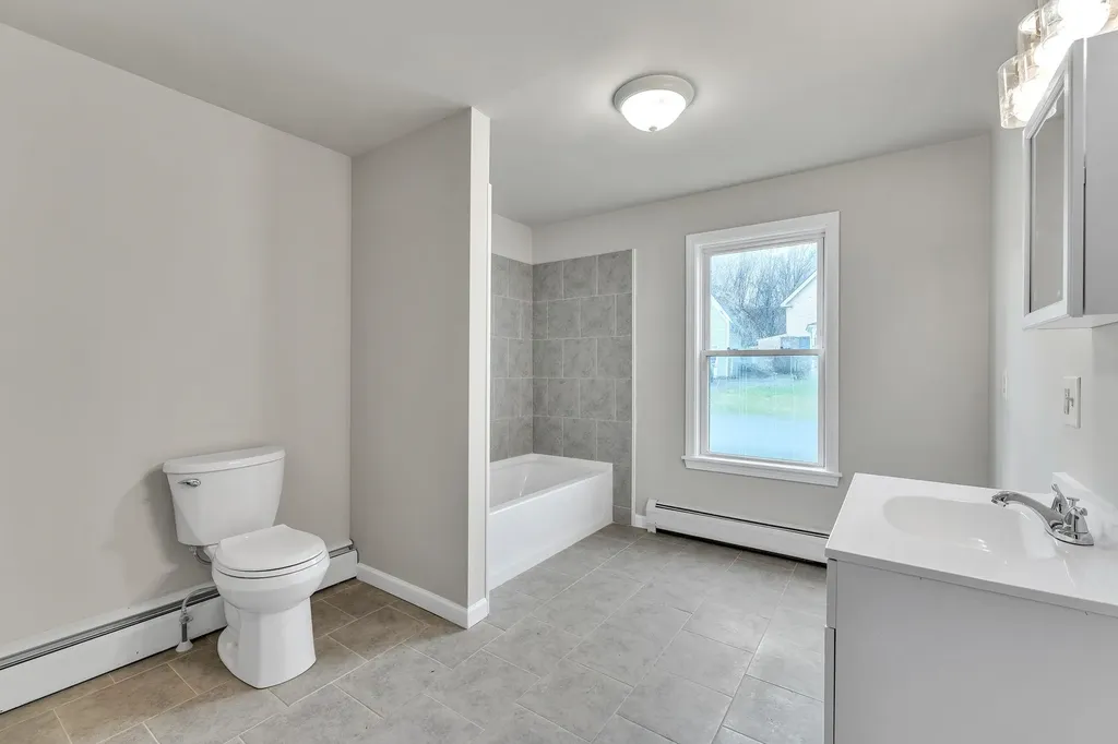 4 South Street Orleans VT 05860