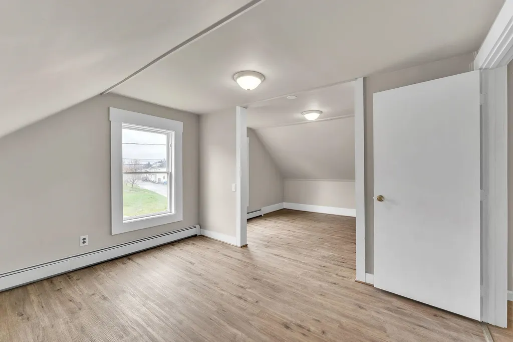 4 South Street Orleans VT 05860