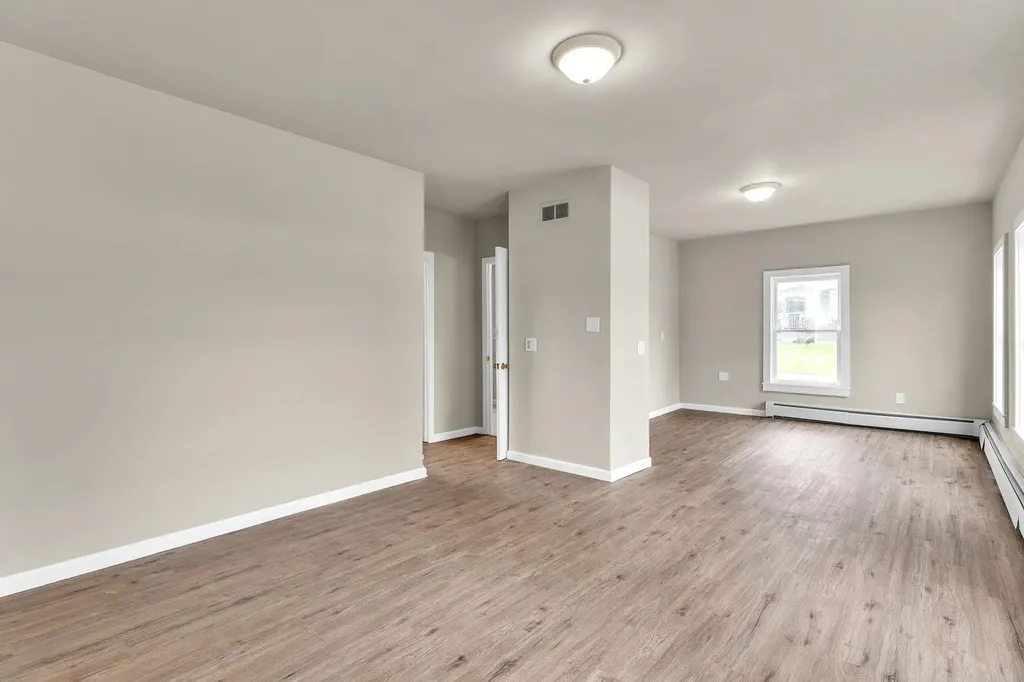 4 South Street Orleans VT 05860