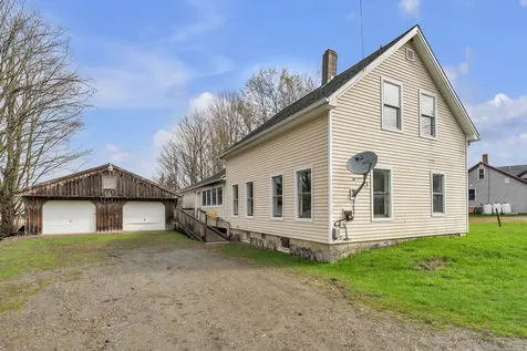 4 South Street Orleans VT 05860