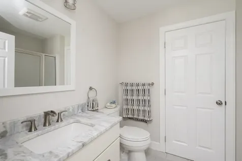 29 Pickens Avenue Seabrook NH 03874