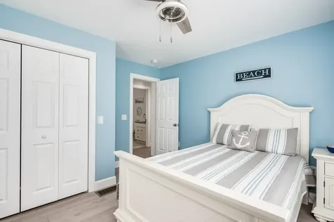 29 Pickens Avenue Seabrook NH 03874