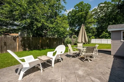 29 Pickens Avenue Seabrook NH 03874