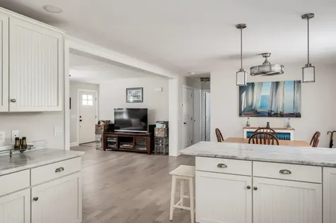29 Pickens Avenue Seabrook NH 03874