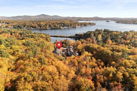 19 Dillon Way Laconia NH 03246